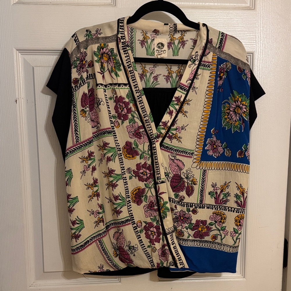 Anthropologie Tiny mixed media top size L